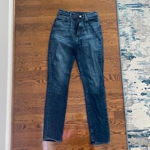 J brand 	1212 RUNWAY HIGH-RISE SLIM STRAIGHT